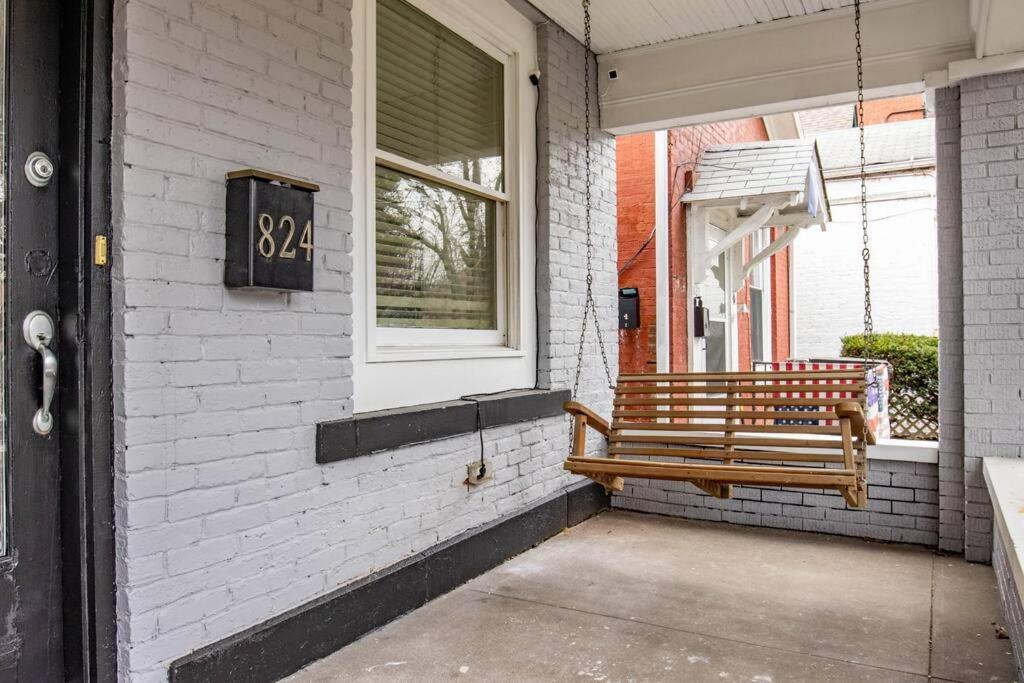 Private Home-Backyard-Parking Near Nulu Downtown 路易斯威尔 外观 照片